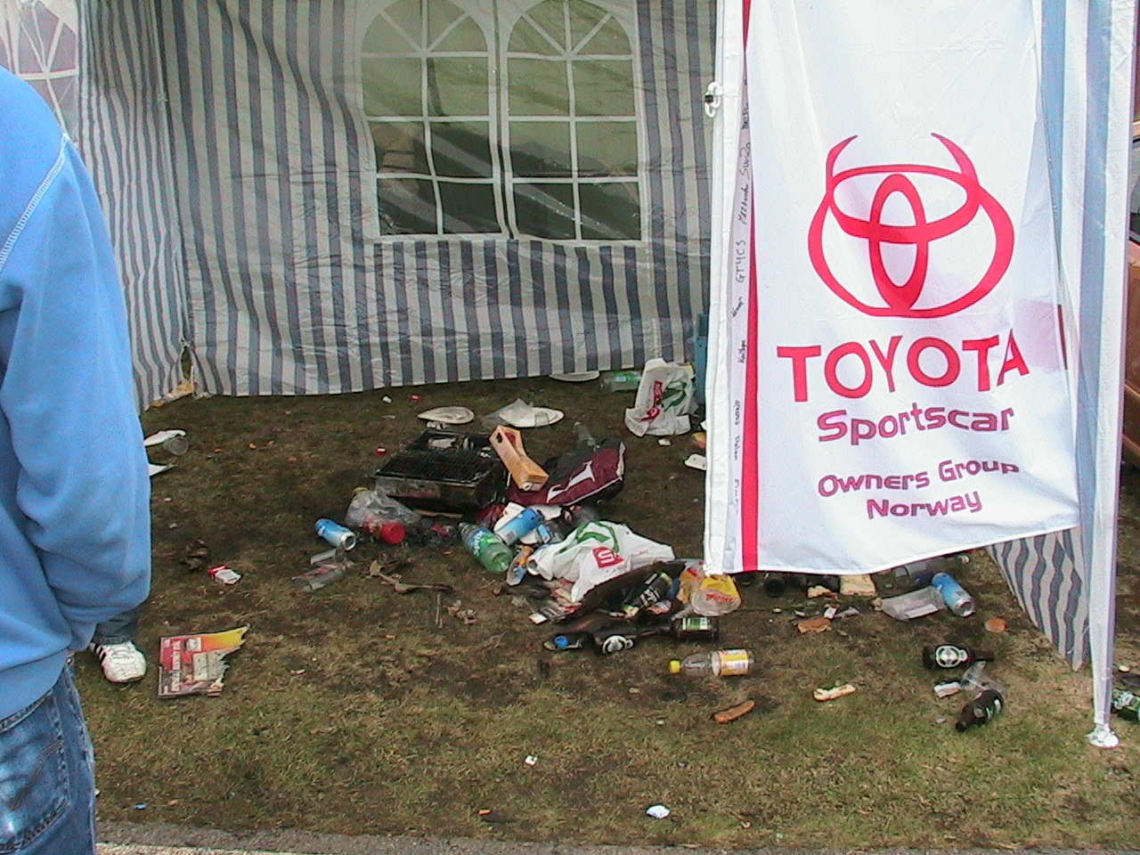 Søndag morgen........ *kremt*