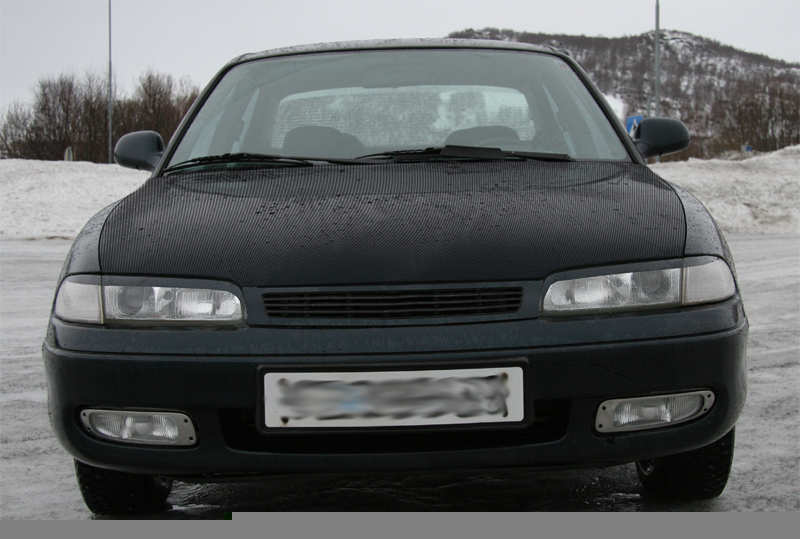 Vi lekte oss litt i Photoshop. Grillen og eyelids er ting jeg skal fixe når jeg orker...