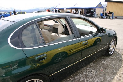 Kult gjennspeil av en absolutt HISSIG Mr-2 der gitt ;)