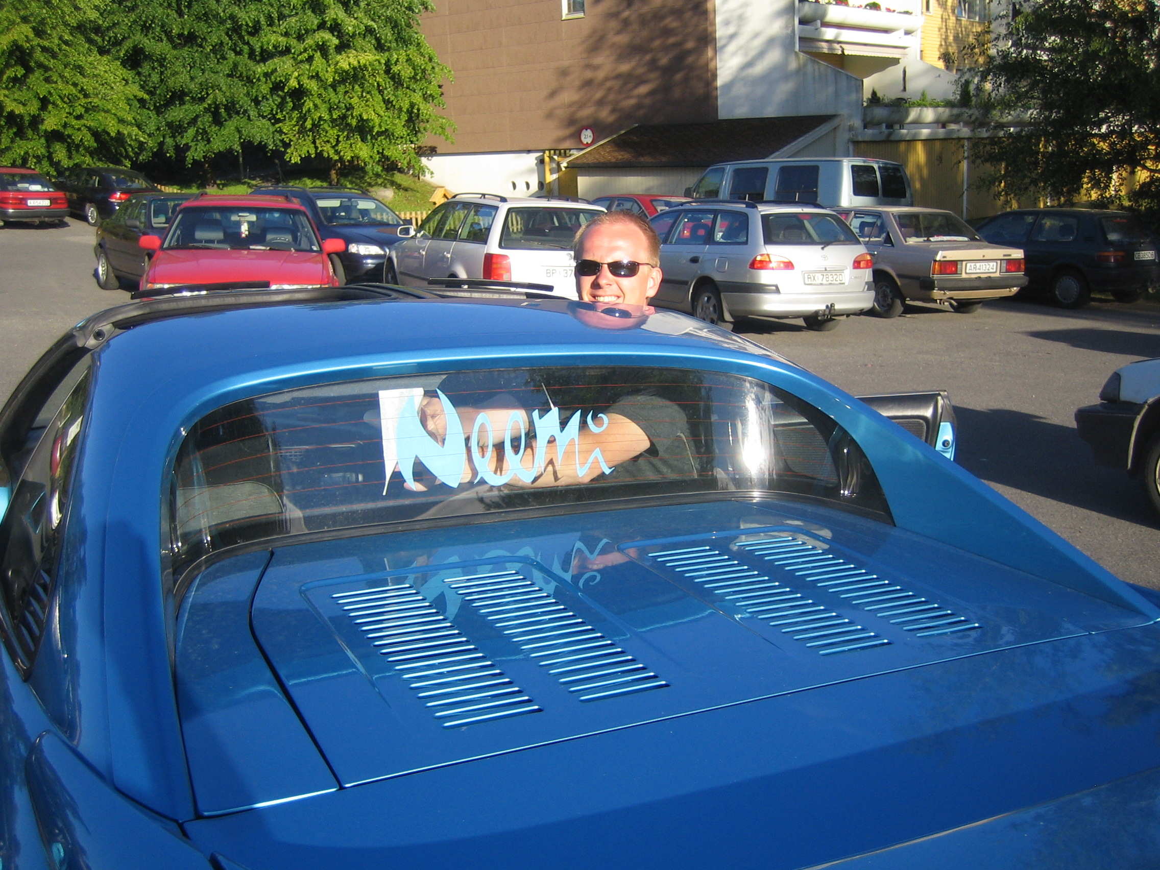 Kai Magne monterer første del