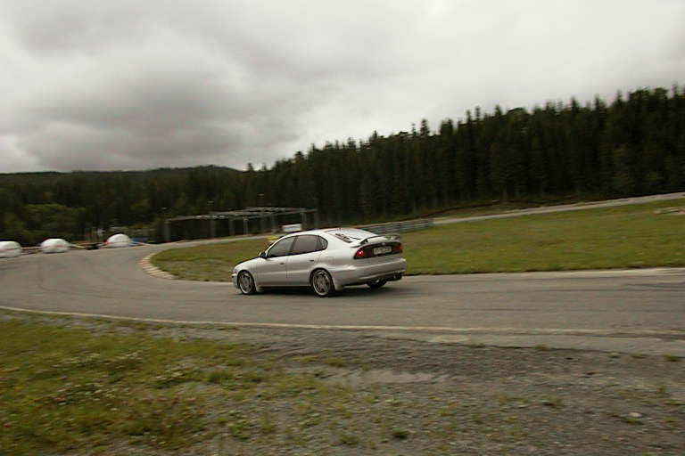 AUT11704.JPG