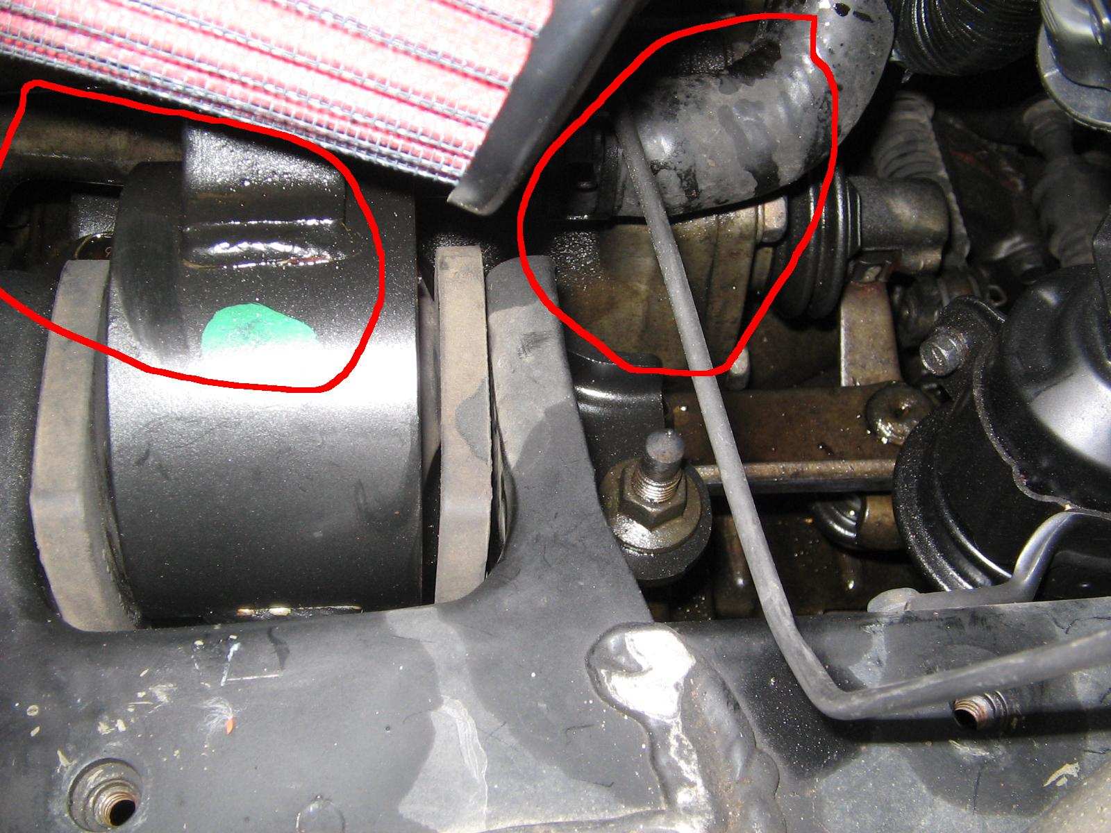 Som dere ser under filteret ligger det en del oljesøl der...