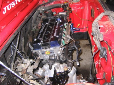 motoren er inni ivertfall