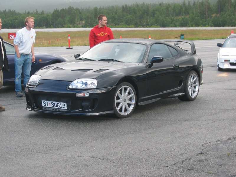 svart_supra_2.jpg