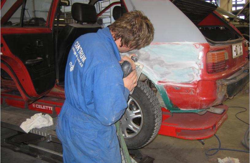 bilen.JPG