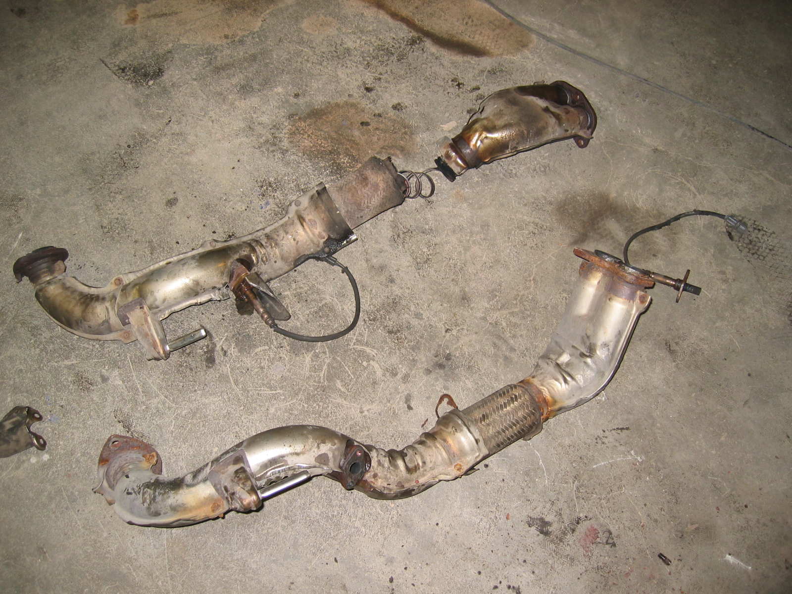 Et helt et, og et ikke like så helt... :)