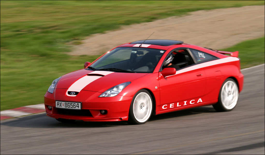 hvit-celica.jpg