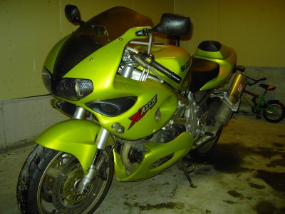 tl1000-1.JPG
