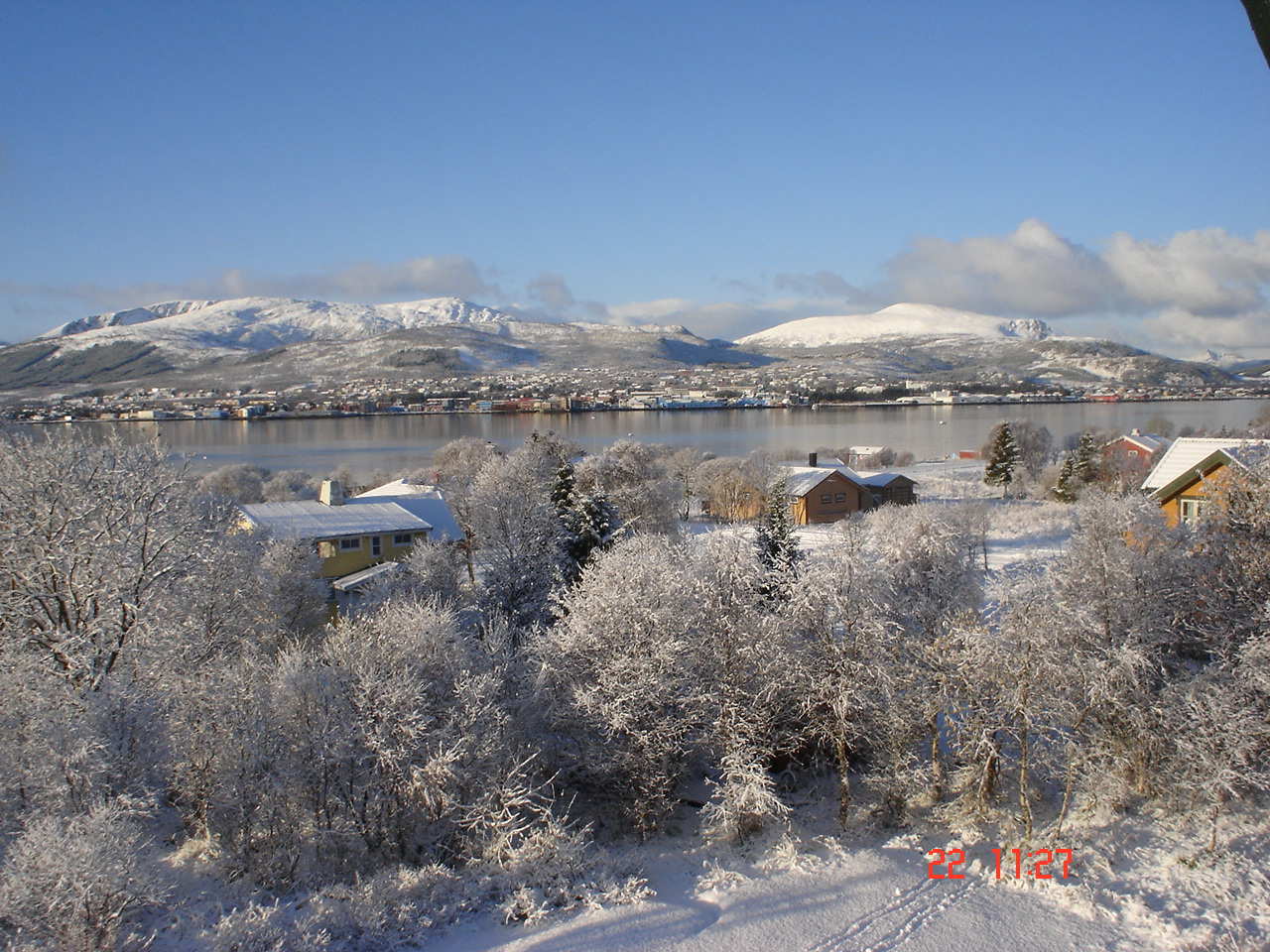 Ungene er kjempeglade...litt pent er det jo....