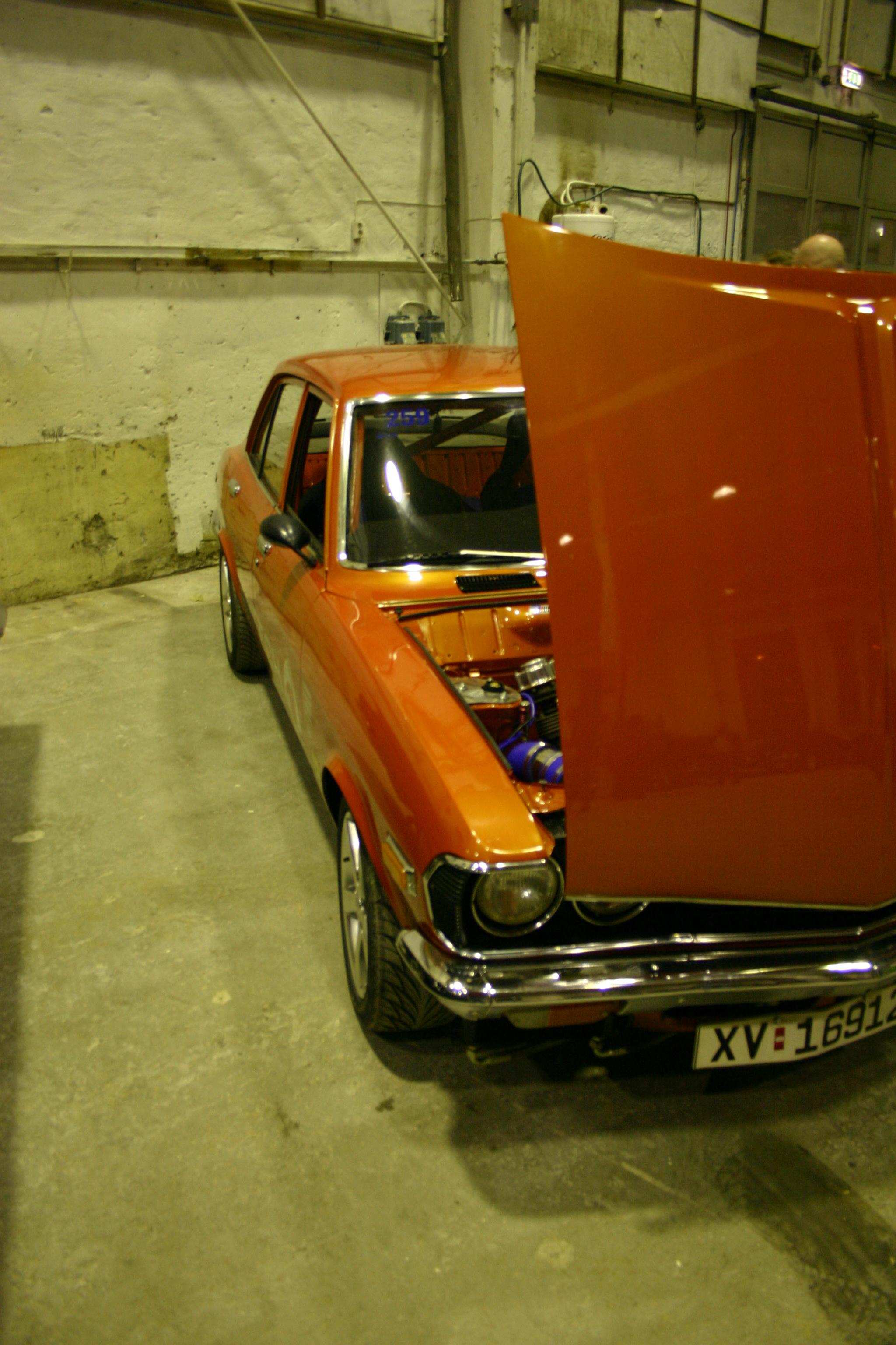 Simtech -75modell Mazda RX2 ( ca.500 Wankelhester på hjula!!!!)var en av de to bilene som skal representere Trondheim i såkalt stagedrive på Gardemoen Mai -06