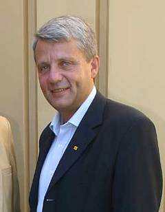 Dagfinn Høybråten