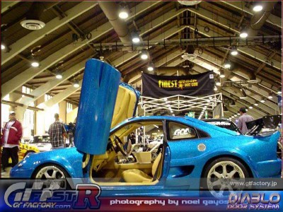 showoff1203_935represent_showcars001.jpg