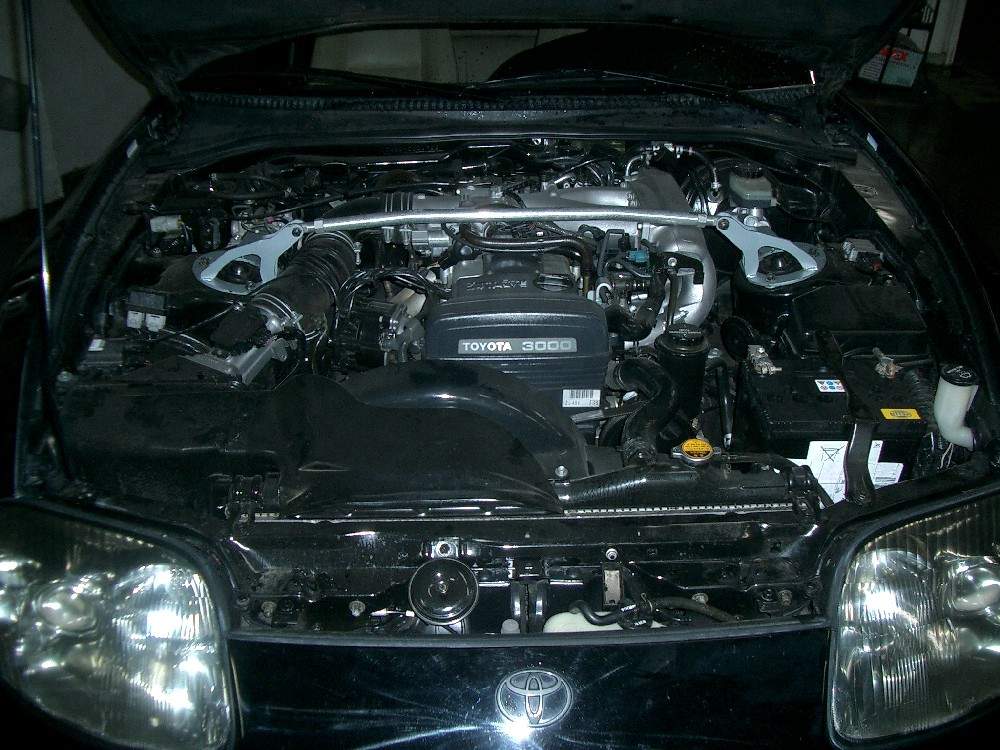 Motorrommet er helt sykt rent...nesten som nytt