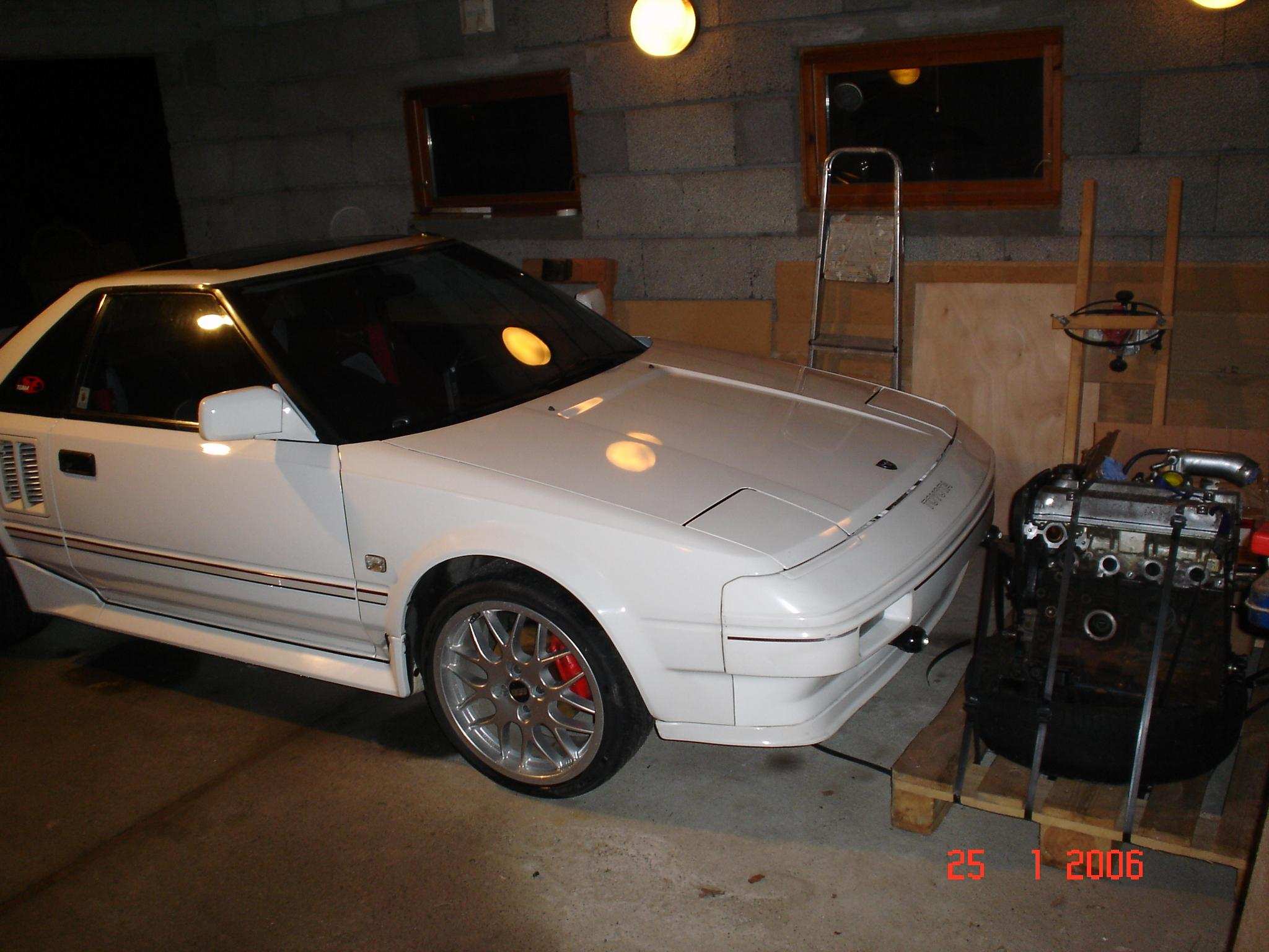 Bilen og 4agze motoren!