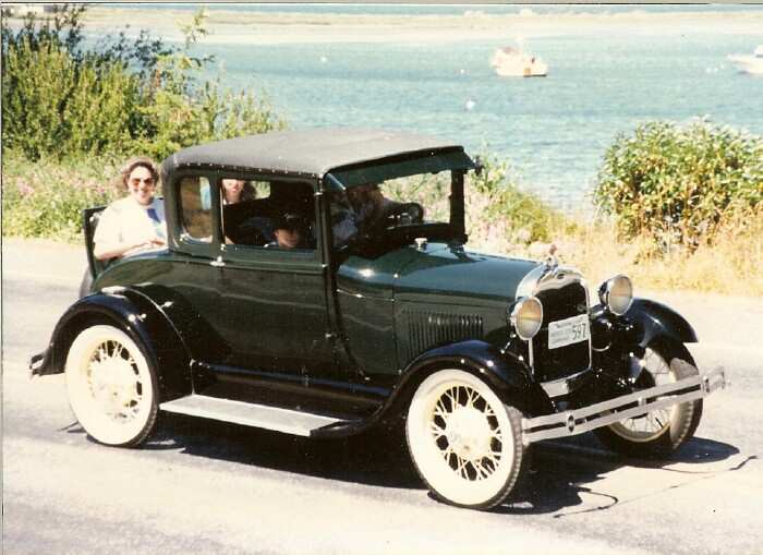 4th%20ride%20in%20old%20car.jpg