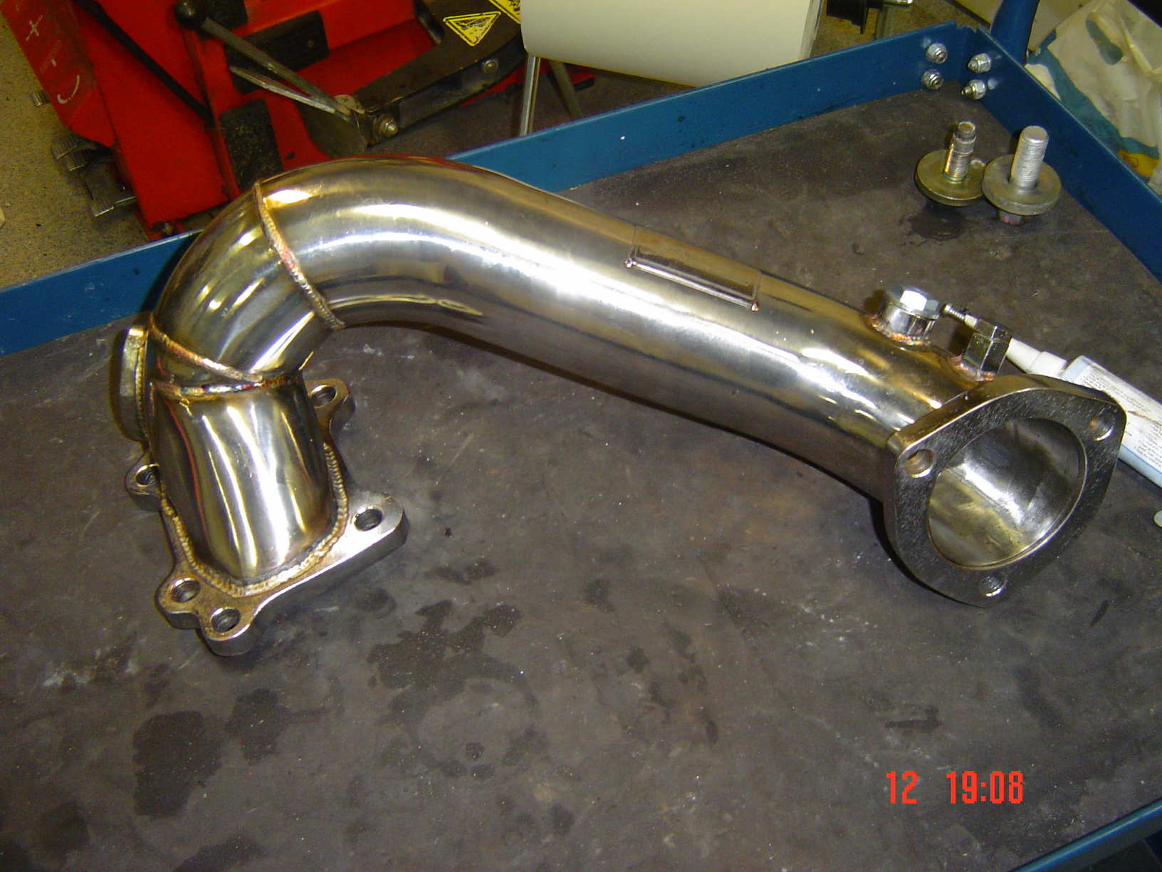 Ny downpipe.Noen som har hørt om dette merket?