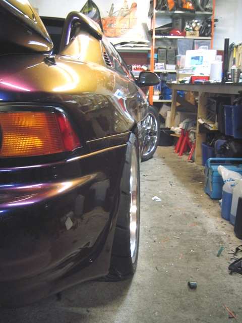 valsa hjulhus for å gjøre plass til 28cm breie dekk ;)