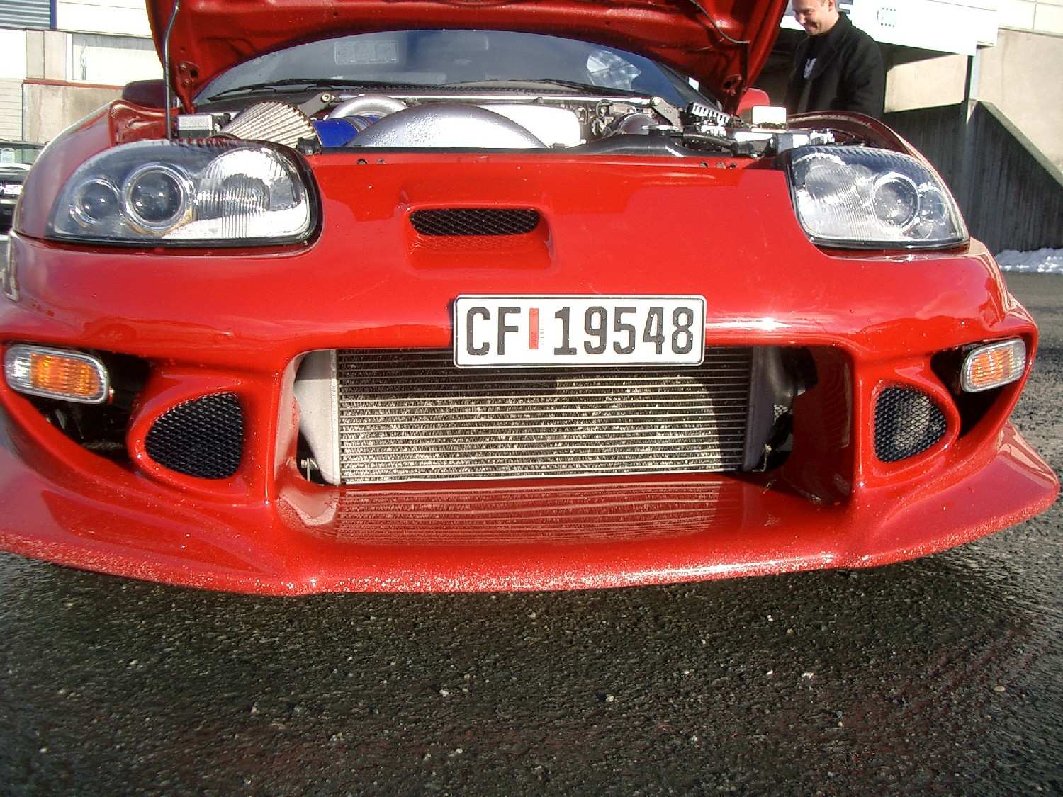 Under møkka har strøsanda i slapse tatt lakken :(( Fangeren var nylakkert