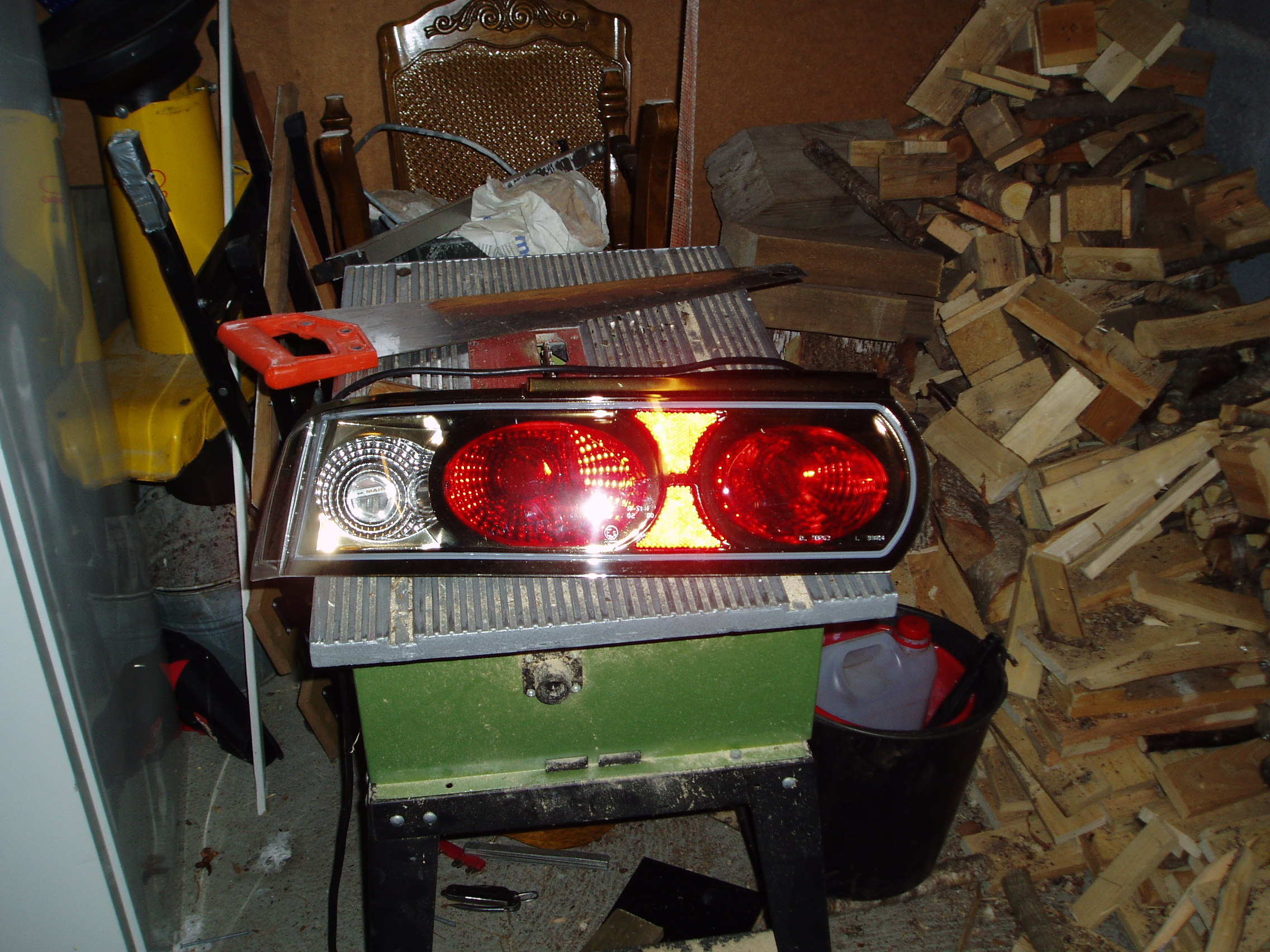 Vet at det er veldig delte meninger med disse ''lexus'' lyktene men jeg syntes faktisk at de black crome lyktene ikke var så værst når jeg kjikket nærmere