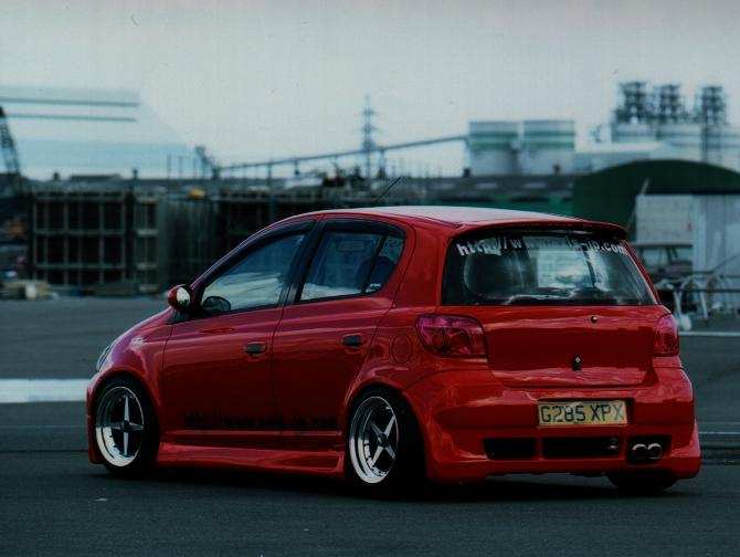 vitzrearbumper.jpg
