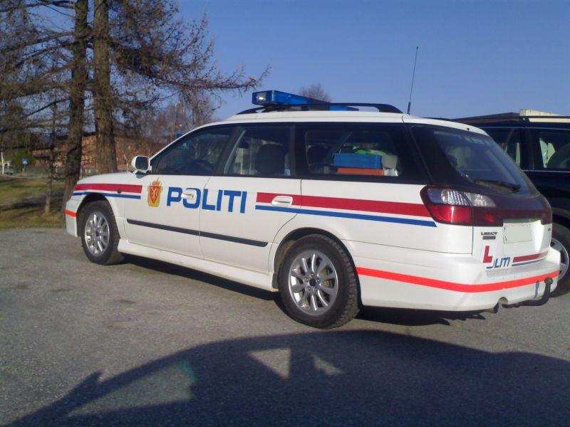 politi2.1.JPG