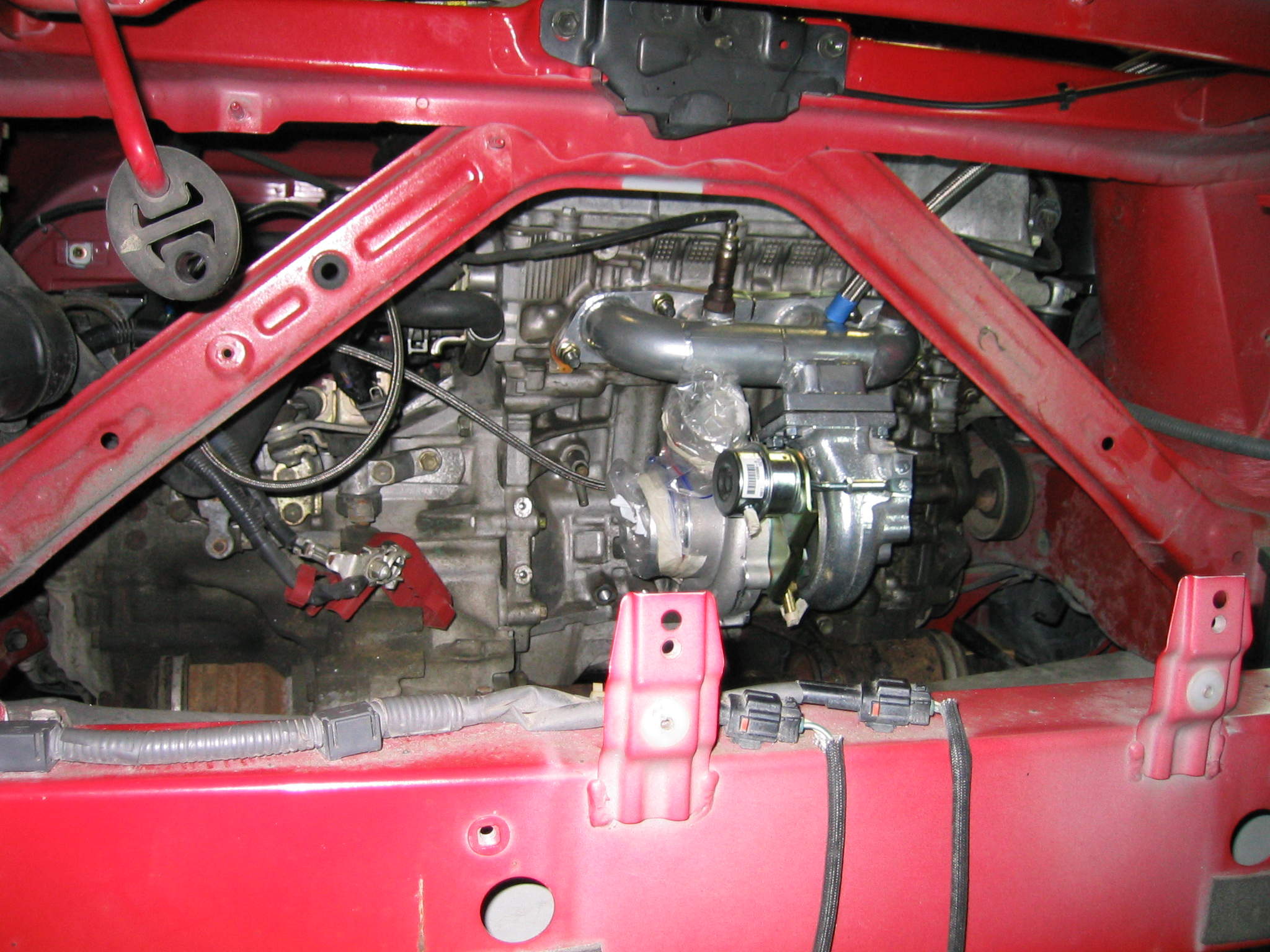 Turbo og manifold på plass