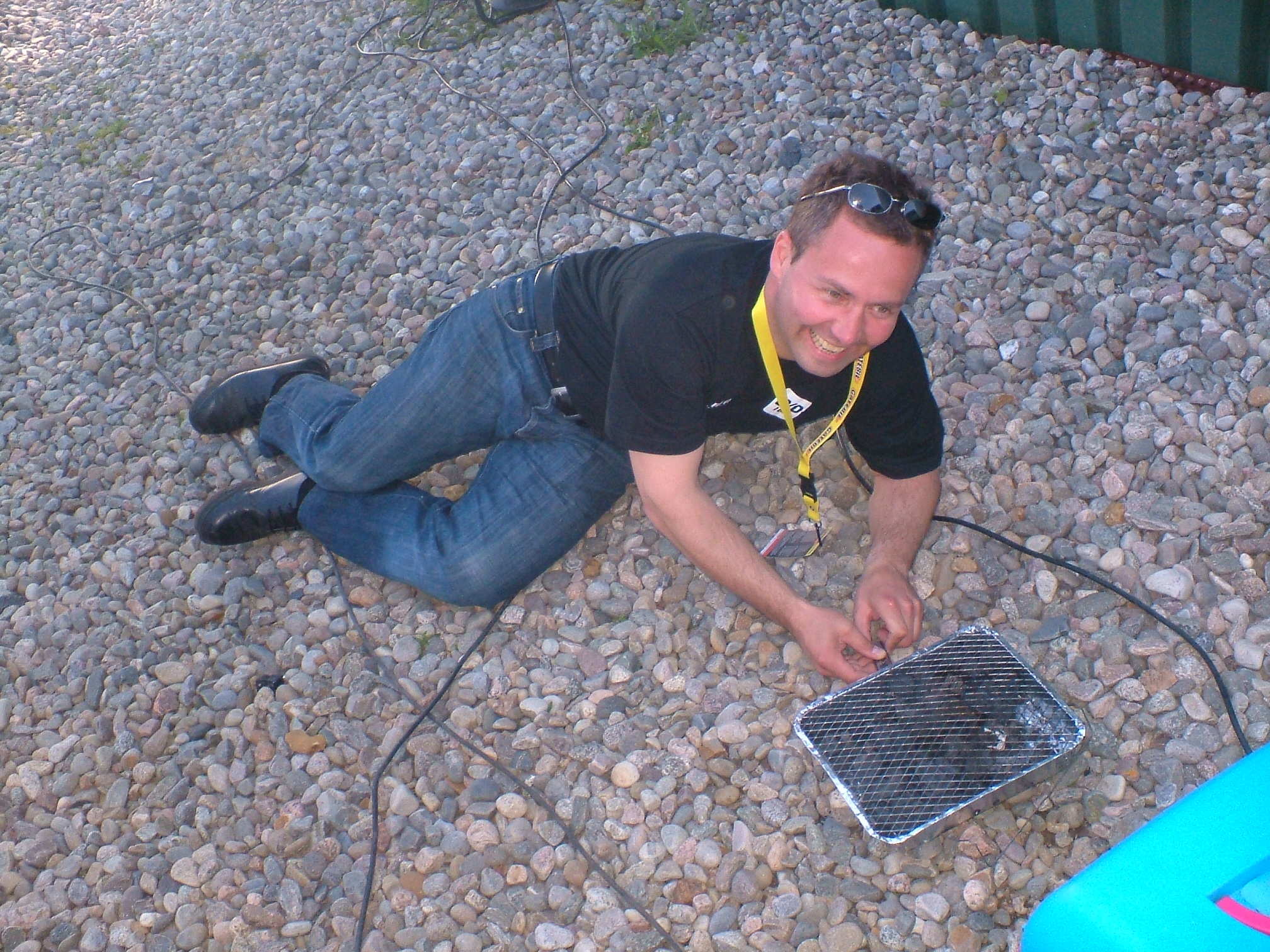 Geir &amp;quot;Mr. Clarion&amp;quot; Hollid prøver å få fyr på grillen...