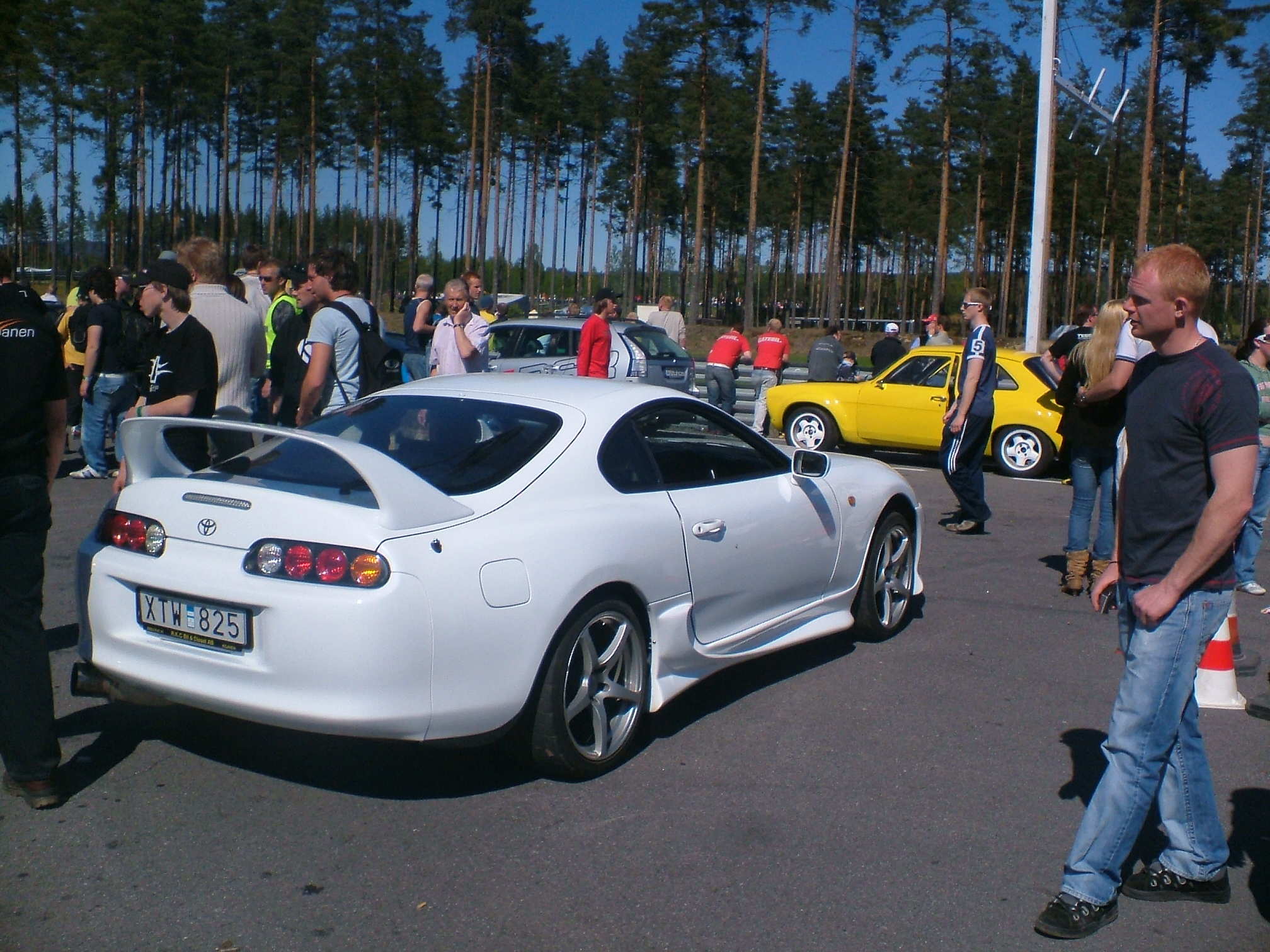 En svenske som hang endel rundt JapanAuto-standen...