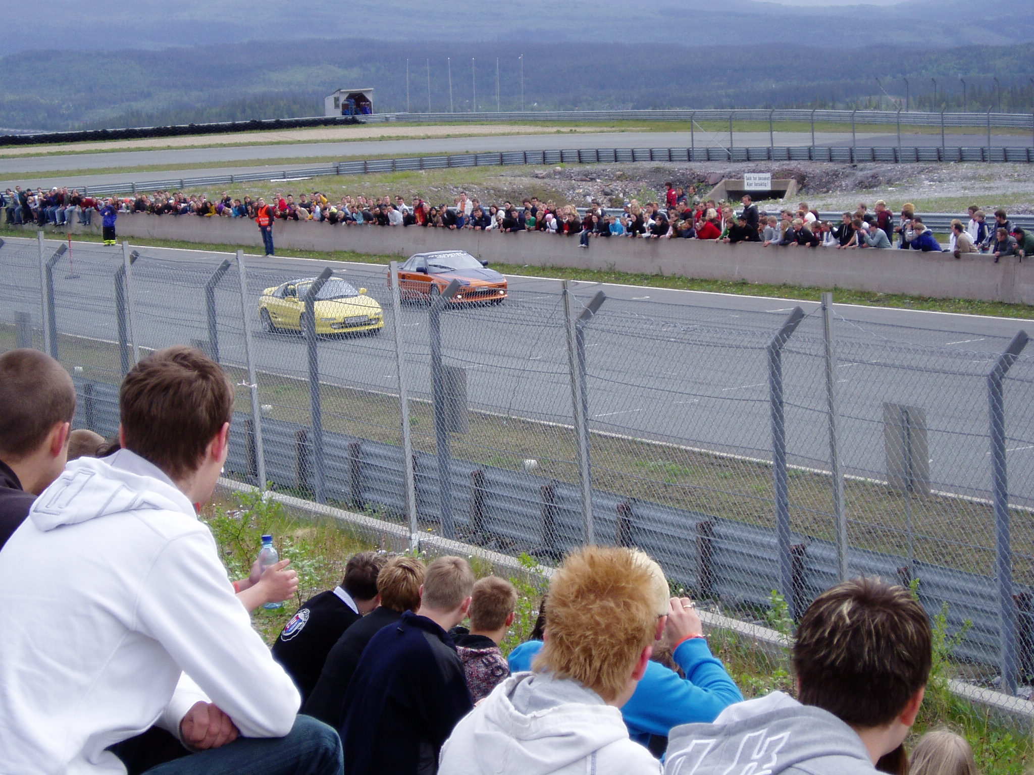 Like før Morten viser hvem som har treffets raskeste bil ;)