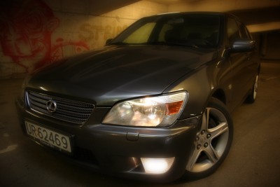 lexus.jpg