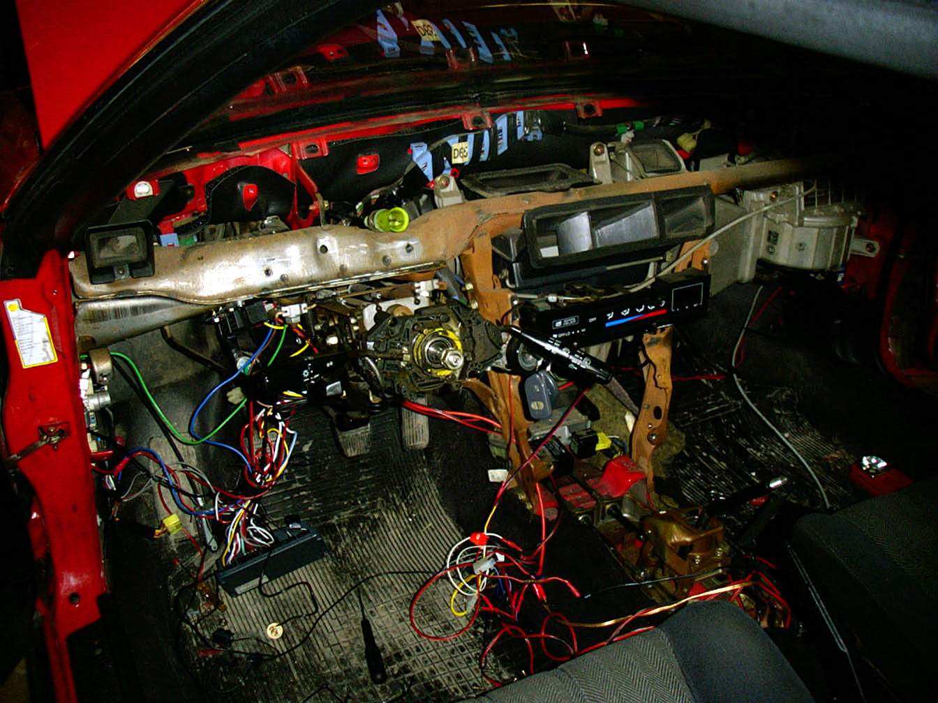 88 Celica 1.6 uten dashbord 1.JPG