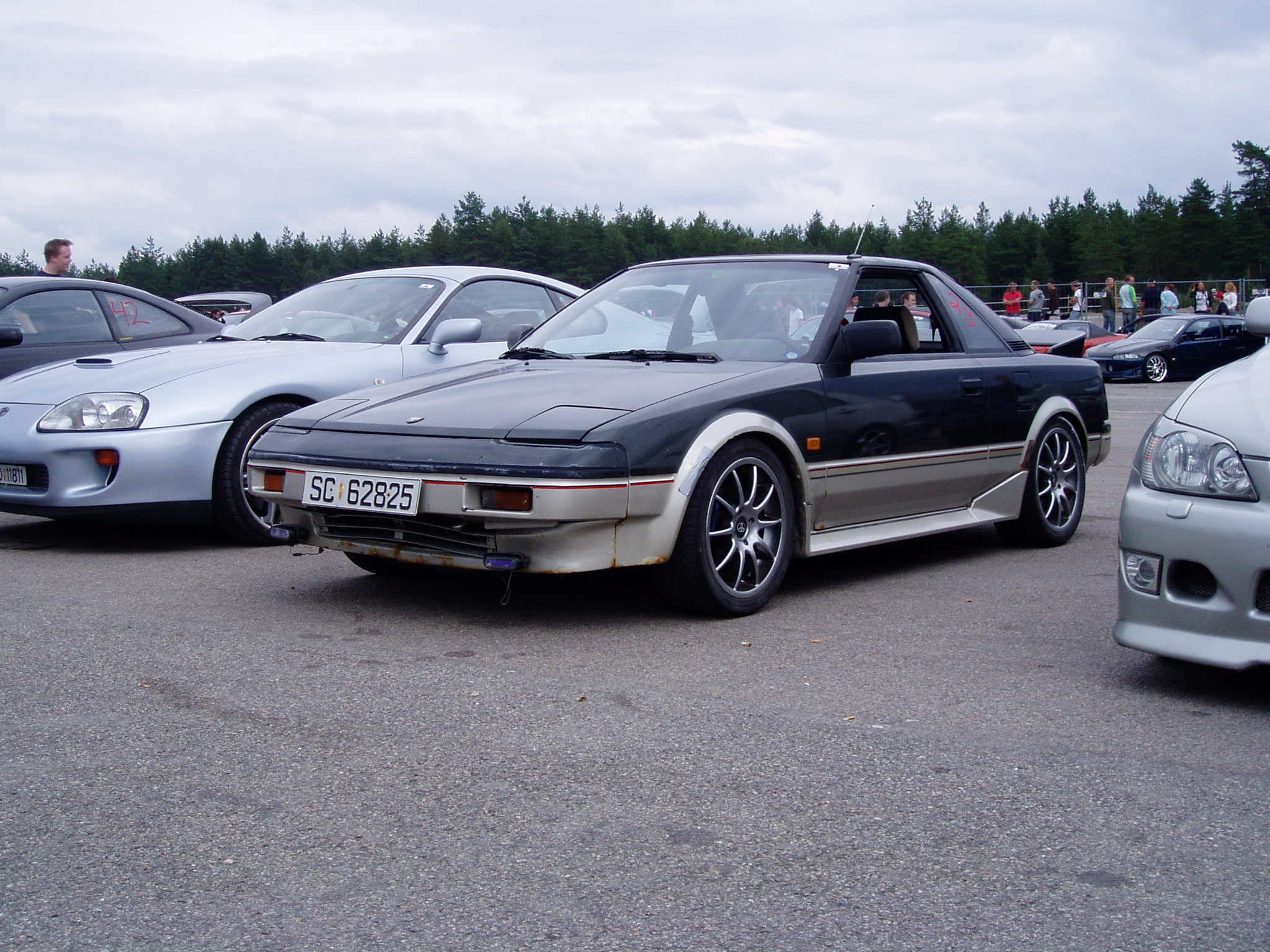 mk1..noen som vet...nick?<br />Edit: don2k sin mk1 med coilovers.