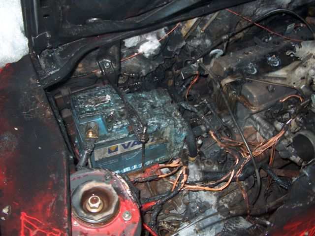 Mr2 Brent i motor rom 12.4.06 010.jpg