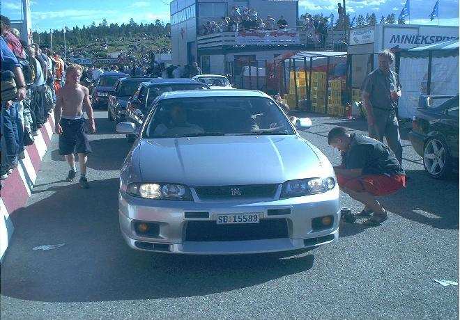 En Skyline GTR R33 Vspec...