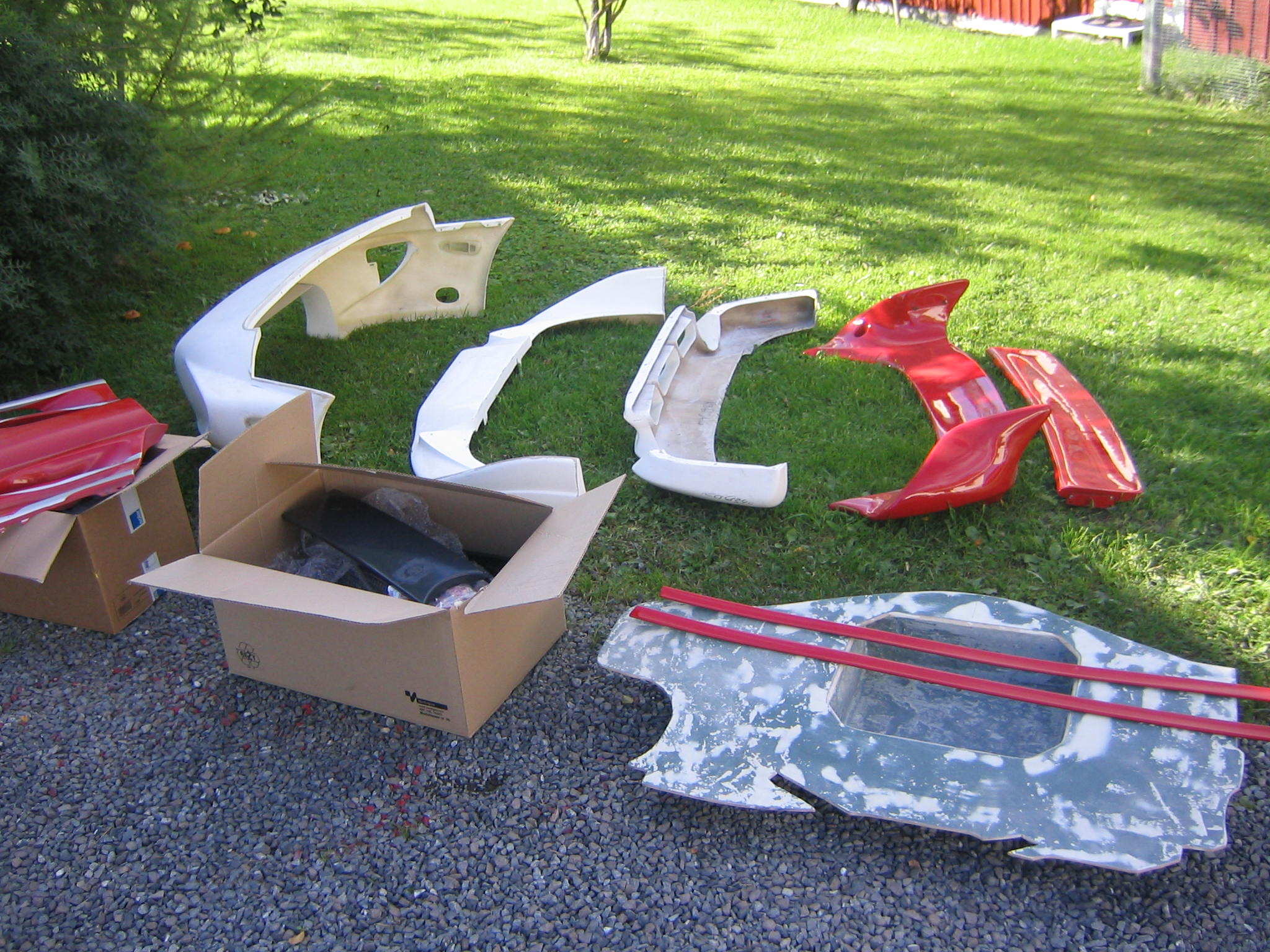 deler kjøres til lakkering