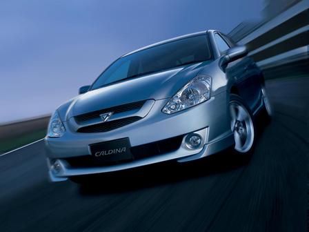 toyota_caldina_8909.jpg