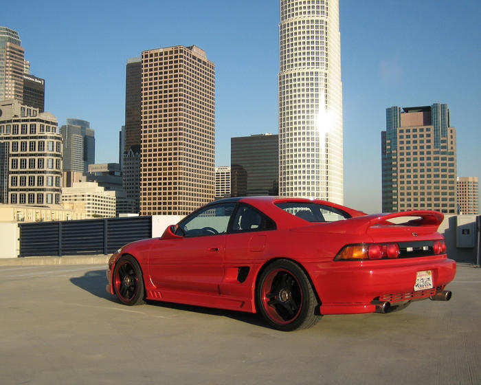 Fin mr2racer rød lakkerte felger.jpg