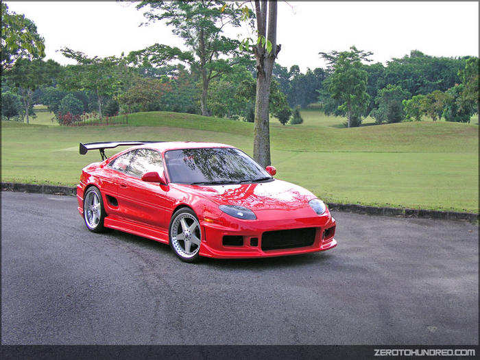 Rød fet modifisert lykter Race.jpg