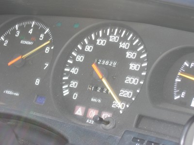 Bilde med 240, men det gikk til håndbrekkelys. Kjørte i 245 uten targa på :-)