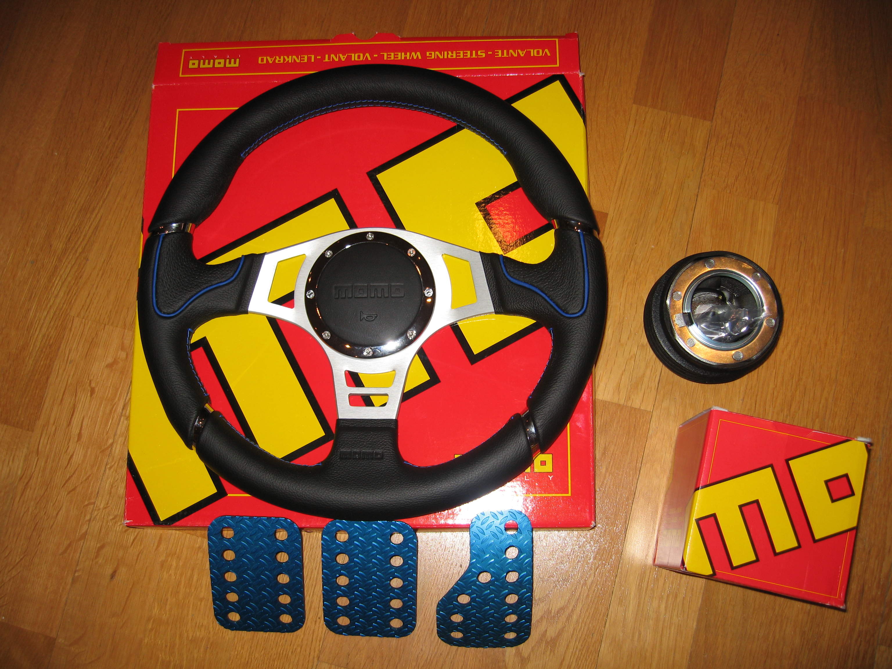 momo ratt og adapter + pedalsett