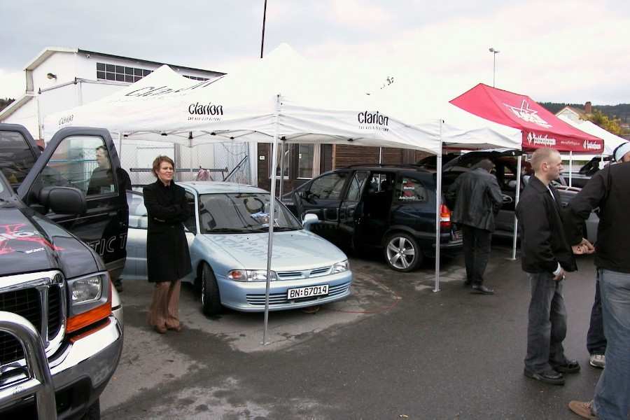 Clarion bilen....med VDO/Cube demobilen ved siden av der igjen...