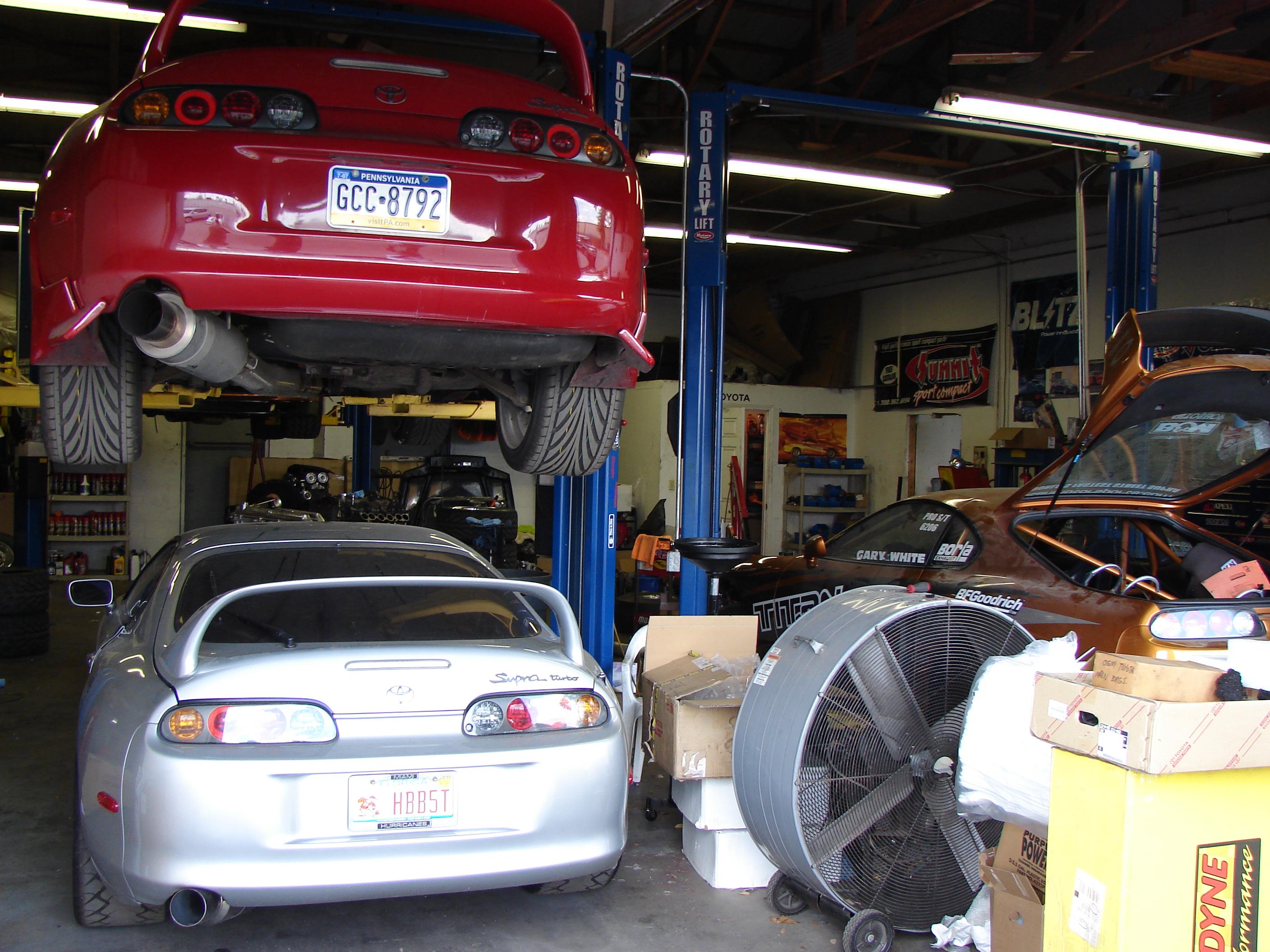 Titan Motorsports verksted.jpg