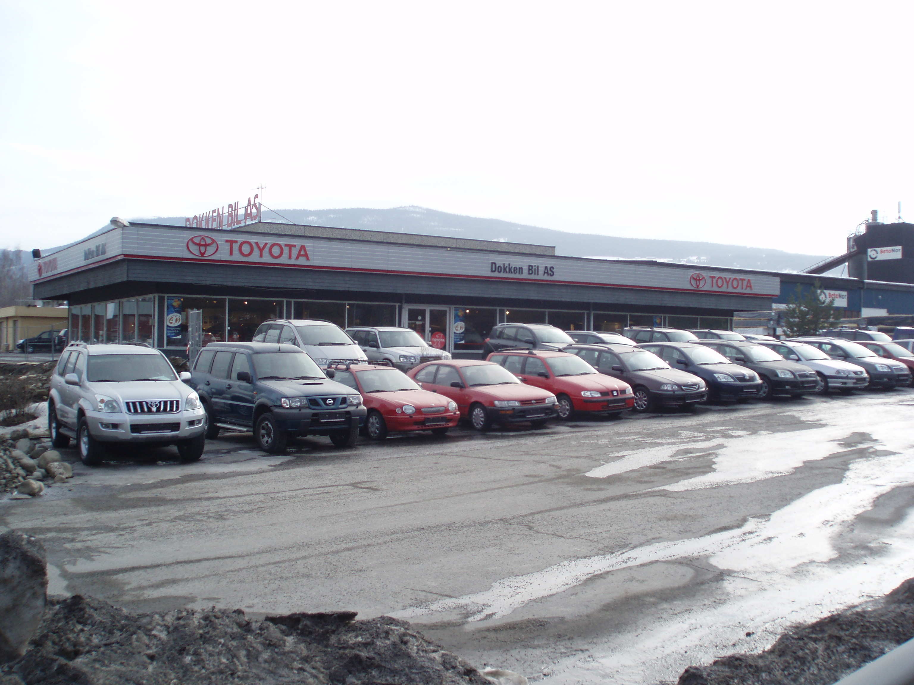 litt mere reklame til Dokken bil ;-)