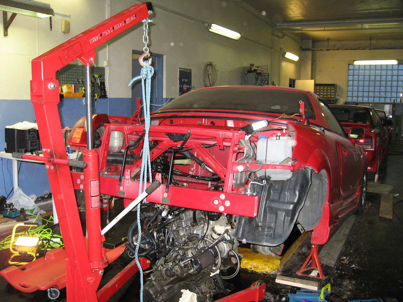 Motor på vei ut, og ned