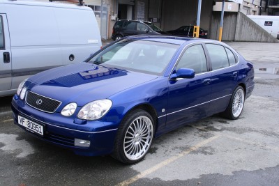 Lexus-med-ny-felger-01.jpg