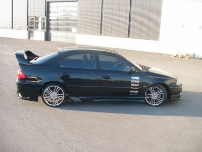 Avensis 2003