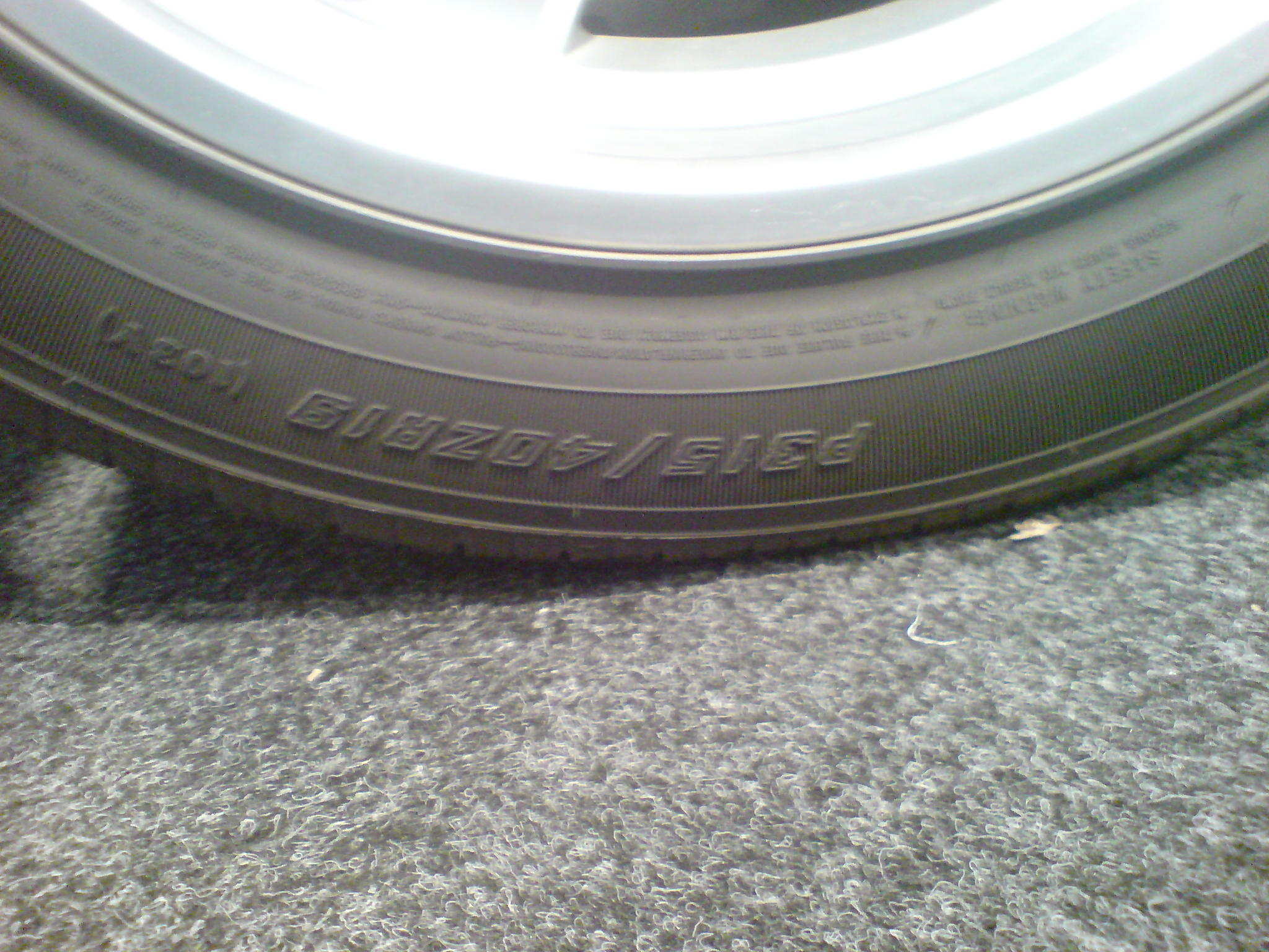 den sinnsyke dekkdimmen.. billig å bytte tenker jeg:S:S