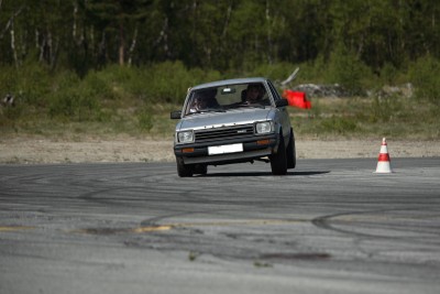 4 i bilen... like bra som fliret til christian