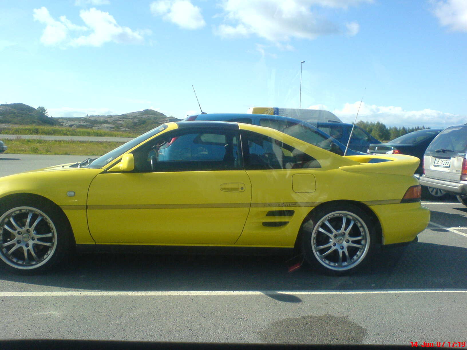 På listen, ved luftinntaket står det Limited Edition..