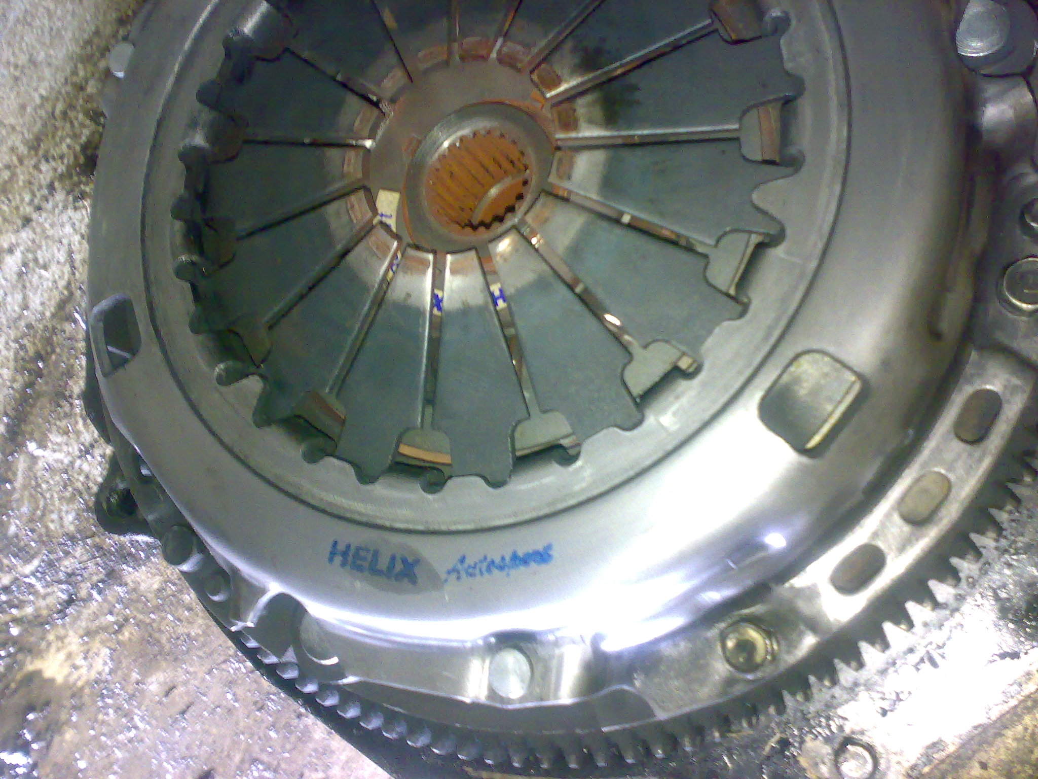 helix clutch som sto på tidligere